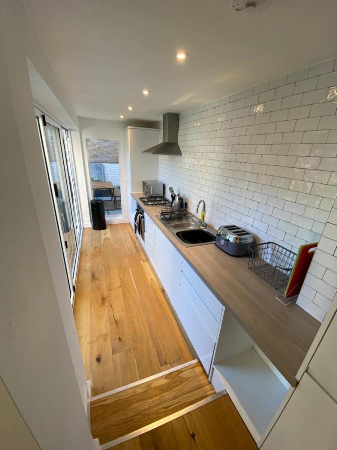 Stylish 2 Bedroom Cottage, Close To Town Centre Worthing Buitenkant foto