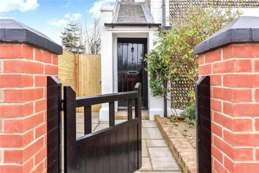Stylish 2 Bedroom Cottage, Close To Town Centre Worthing Buitenkant foto